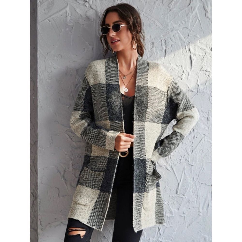 NWT Plaid/Gingham Cardigan 